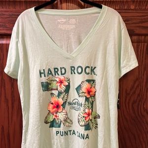 Hard Rock Cafe Punta Cana light green short sleeve tee.  Size L